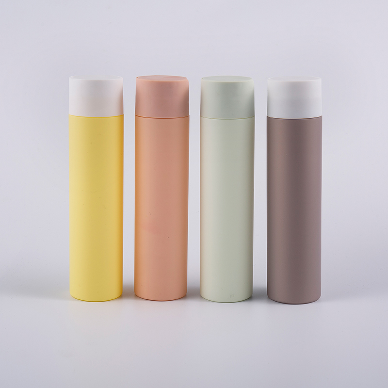 Viacfarebná čistiaca fľaša Soft Touch okrúhleho tvaru 250 ml s uzáverom na disk