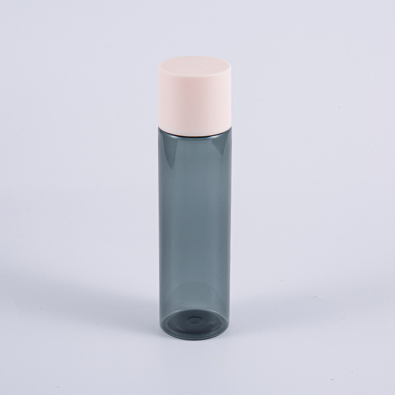 Kozmetika Použite 120 ml PET plastovú fľašu so skrutkovacím uzáverom Kozmetika Použite 120 ml PET plastovú fľašu so skrutkovacím uzáverom