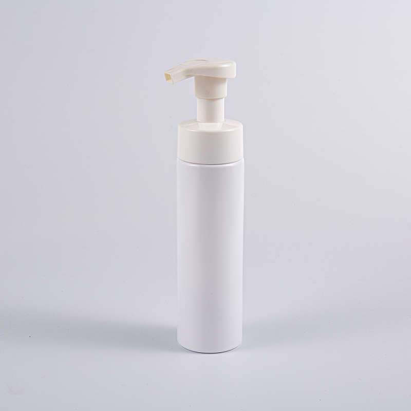 Prenosná nádoba s okrúhlou čistiacou penovou pumpou s objemom 200 ml Prenosná nádoba s okrúhlou čistiacou penovou pumpou s objemom 200 ml