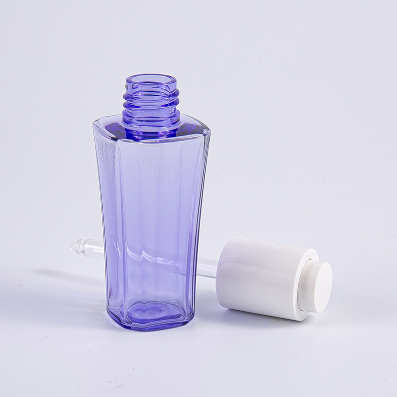 Prémiové formulácie s malým objemom 30 ml 50 ml s kvapkadlom Prémiové formulácie s malým objemom 30 ml 50 ml s kvapkadlom